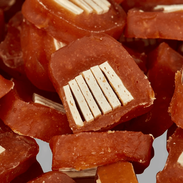 DOG DELI 100G CHICKEN WITH COD CUBES DOG TREATS