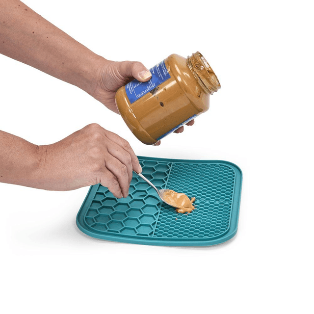 Silicone Pet Treat Mat (2 Pack)